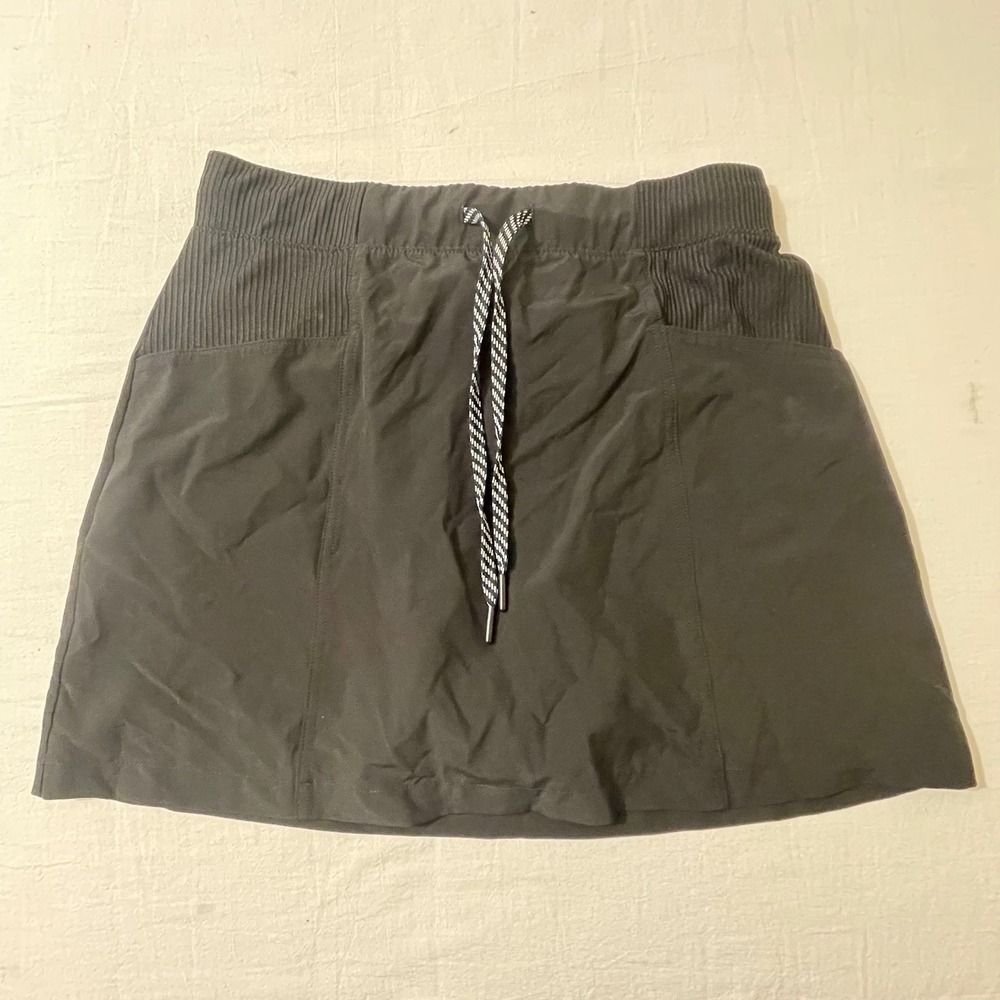 Avalanche Outdoor Skort Women's Medium Black Athletic Skirt Golf ‎ Active